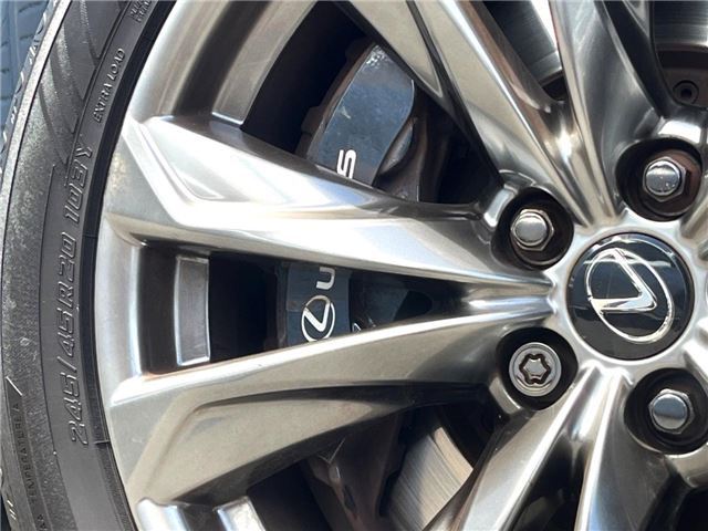 2018 Lexus LS — миниатюра 12