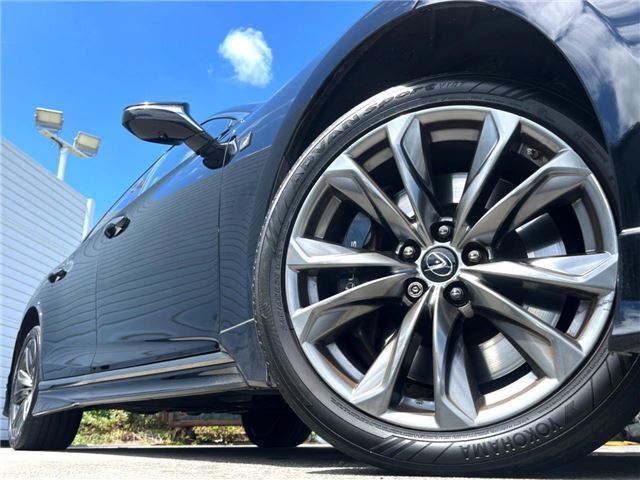 2018 Lexus LS — миниатюра 11