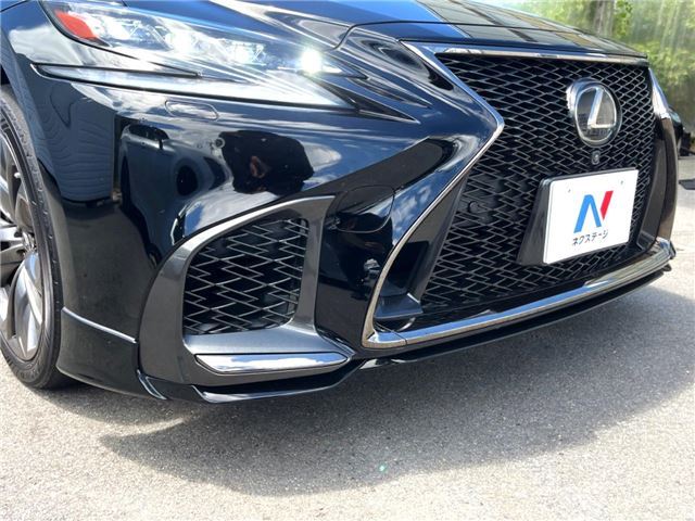 2018 Lexus LS — миниатюра 16