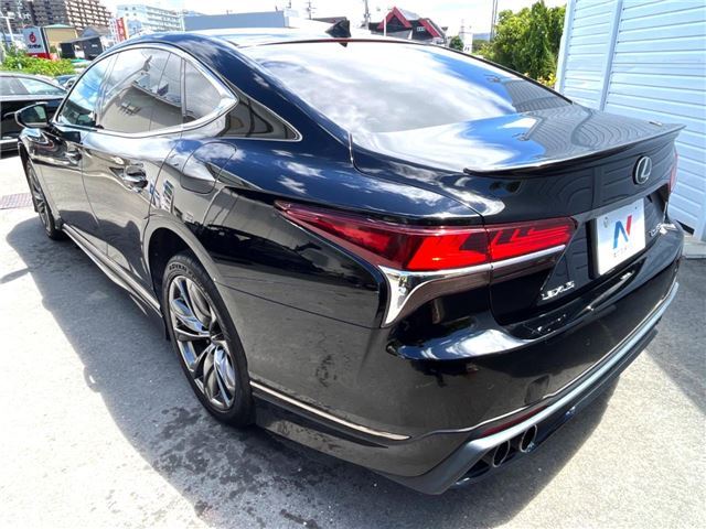 2018 Lexus LS — миниатюра 22