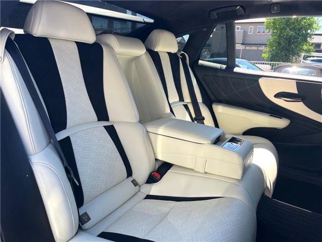 صورة مصغرة 29 لـ 2018 Lexus LS