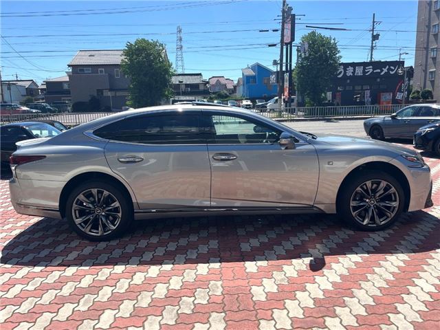 2018 Lexus LS photo 7