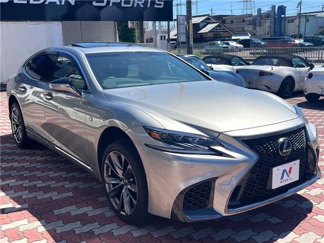 2018 Lexus LS photo 6