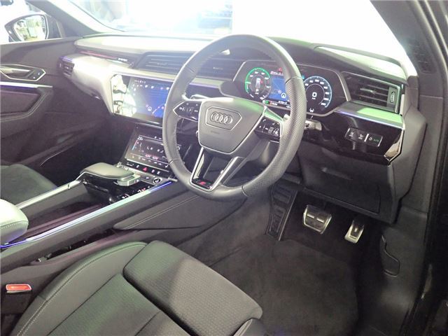 صورة مصغرة 13 لـ 2023 AUDI Q8 SPORTBACK E-TRON