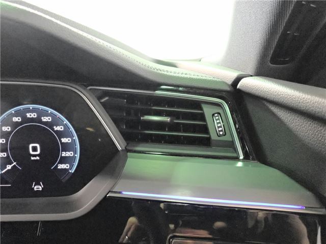 صورة مصغرة 42 لـ 2023 AUDI Q8 SPORTBACK E-TRON