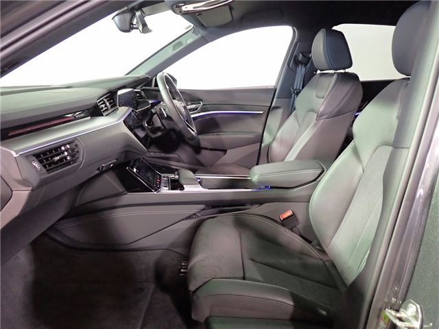 صورة مصغرة 46 لـ 2023 AUDI Q8 SPORTBACK E-TRON