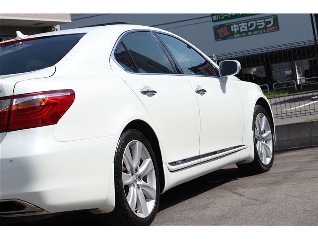 صورة مصغرة 29 لـ 2010 Lexus LS
