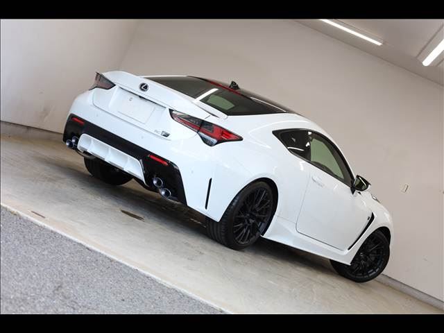 صورة مصغرة 12 لـ 2023 Lexus RC F