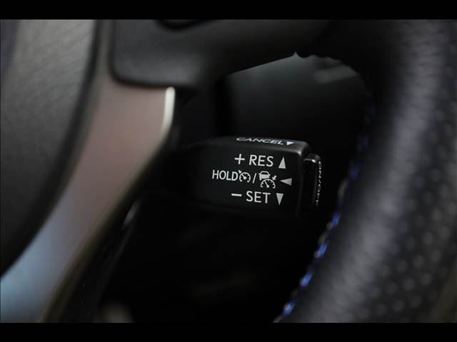 صورة مصغرة 15 لـ 2023 Lexus RC F