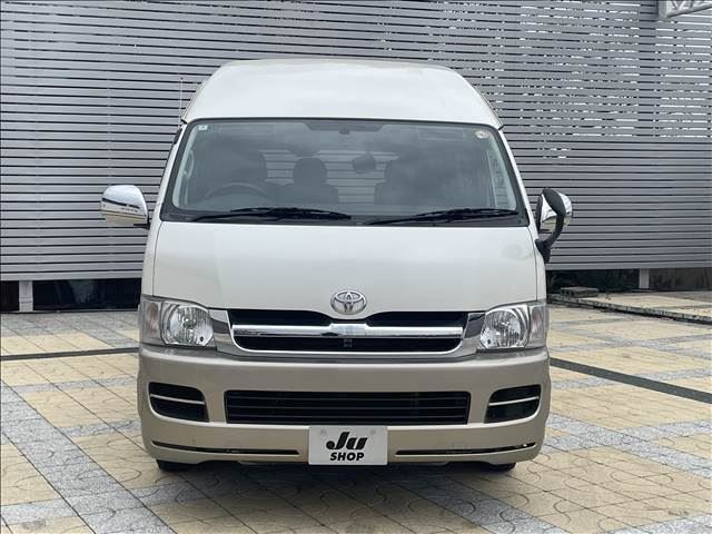 2005 Toyota HIACE — фото 2