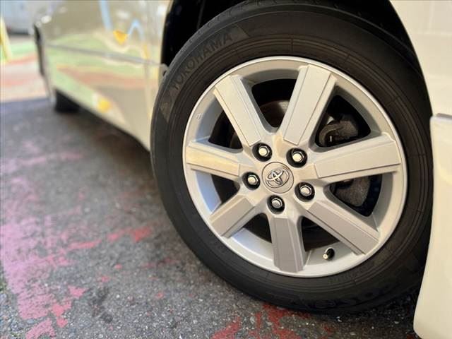 صورة مصغرة 25 لـ 2008 Toyota VOXY