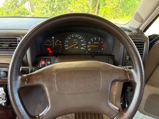 1994 Nissan GLORIA — миниатюра 42
