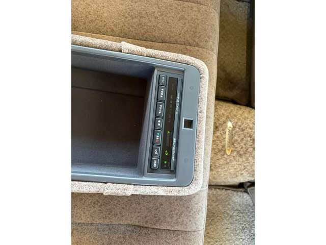 1994 Nissan GLORIA — миниатюра 46
