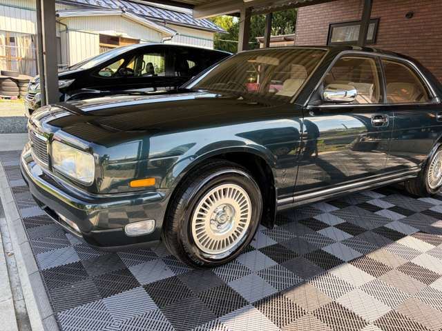 صورة 8 لـ 1994 Nissan GLORIA