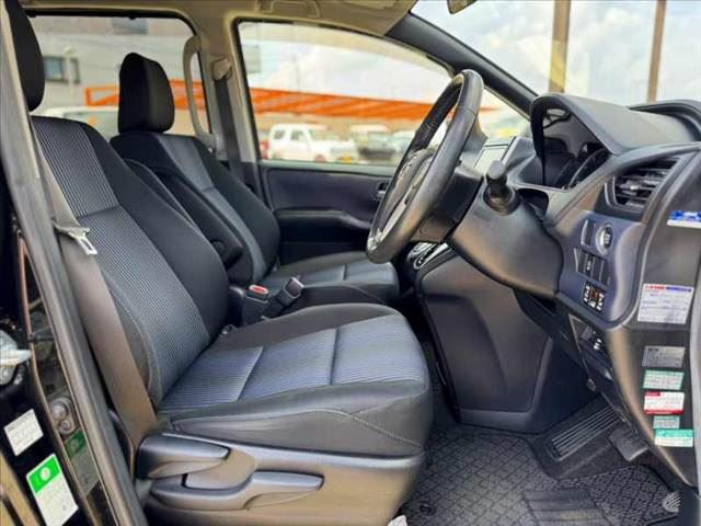 2014 Toyota NOAH 缩略图 16