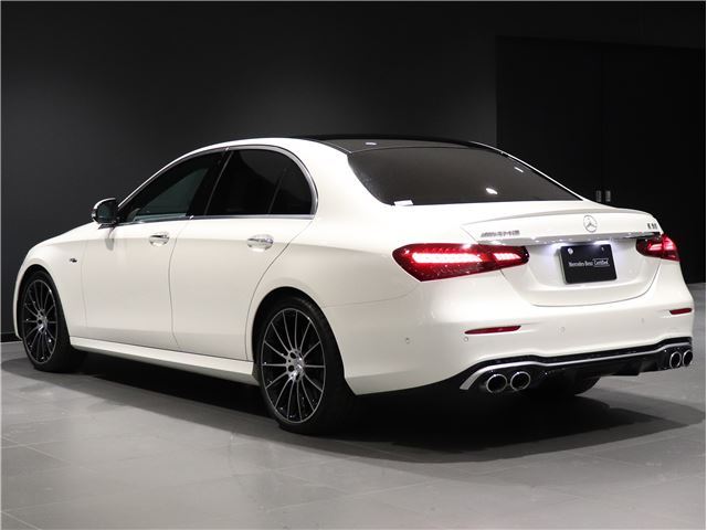 2023 Mercedes-BENZ E-CLASS AMG 照片 3