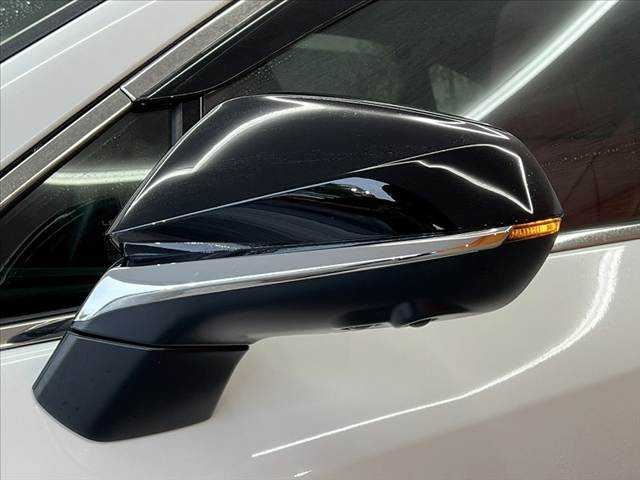 صورة مصغرة 36 لـ 2025 Lexus RX