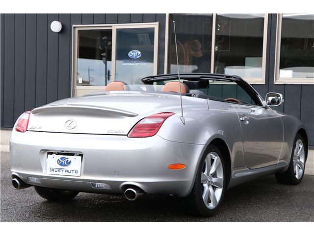 2010 Lexus SC — миниатюра 13