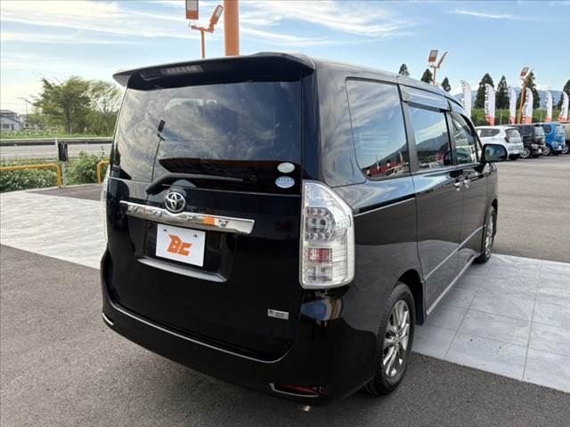 2012 Toyota VOXY 缩略图 13