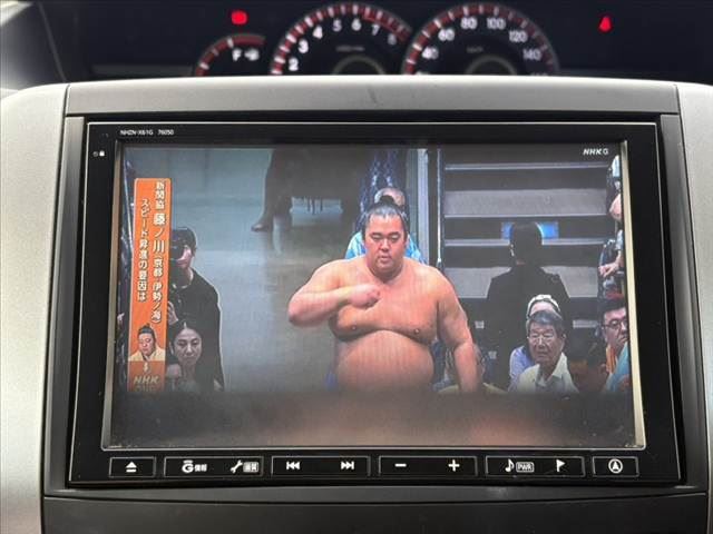 2012 Toyota VOXY 照片 6