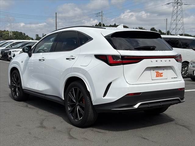 2024 Lexus NX — миниатюра 13