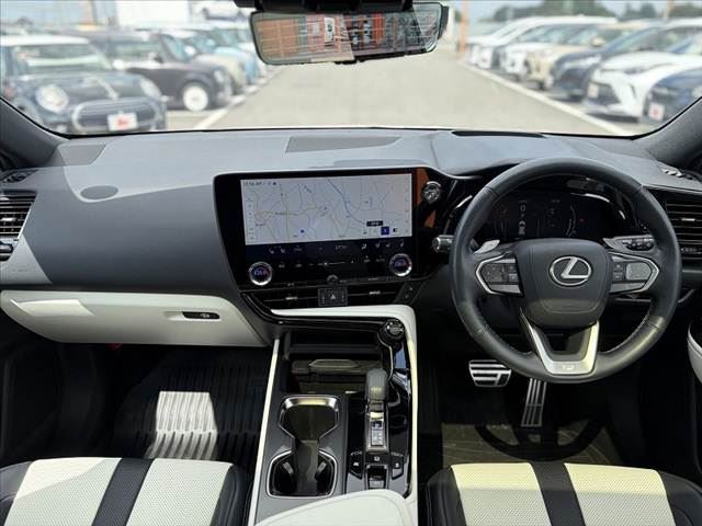 2024 Lexus NX — фото 2