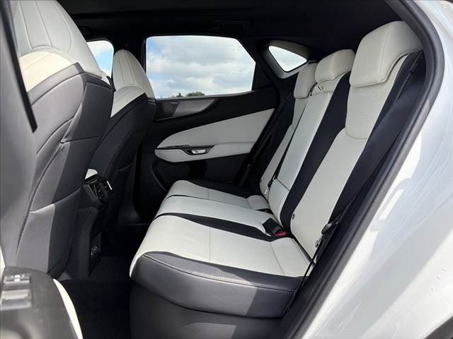 2024 Lexus NX — миниатюра 18