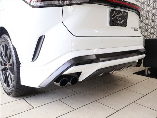 صورة 9 لـ 2024 Lexus RX