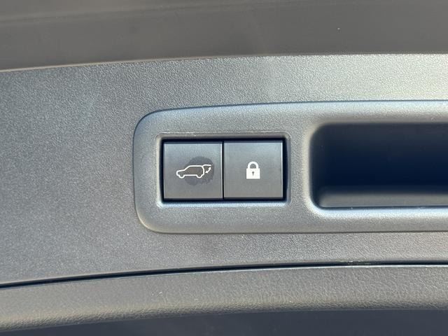 2019 Lexus UX — миниатюра 57