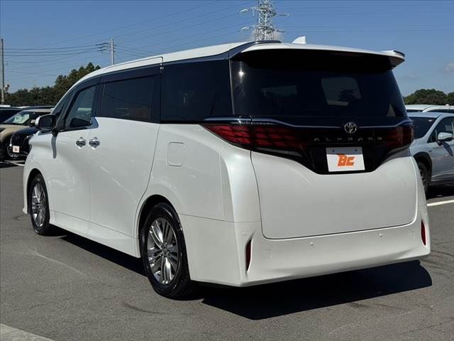 2024 Toyota ALPHARD — миниатюра 13