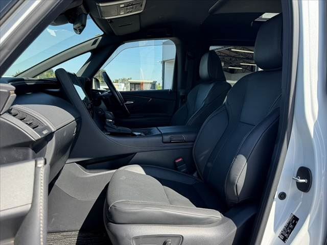 2024 Toyota ALPHARD — миниатюра 17