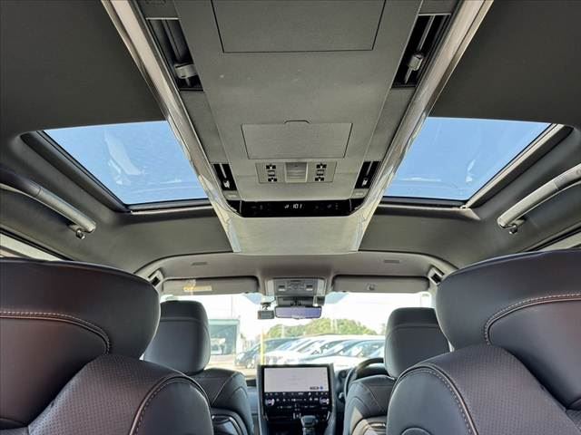 2024 Toyota ALPHARD — фото 6