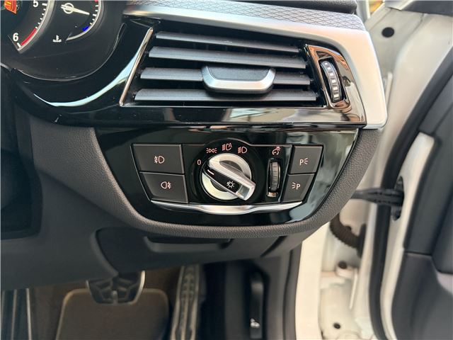 صورة مصغرة 18 لـ 2019 BMW 5 SERIES TOURING
