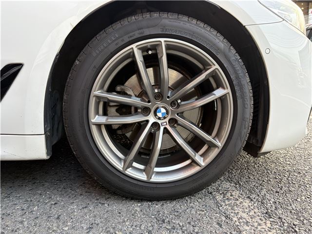 صورة مصغرة 28 لـ 2019 BMW 5 SERIES TOURING