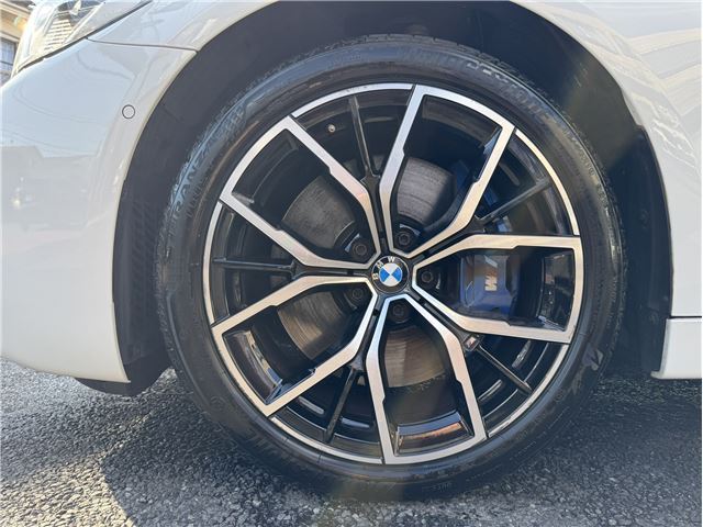 صورة مصغرة 15 لـ 2021 BMW 5 SERIES