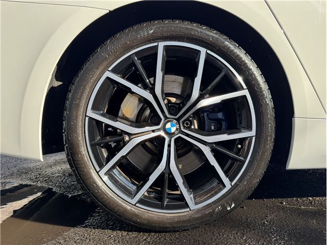 صورة مصغرة 13 لـ 2021 BMW 5 SERIES