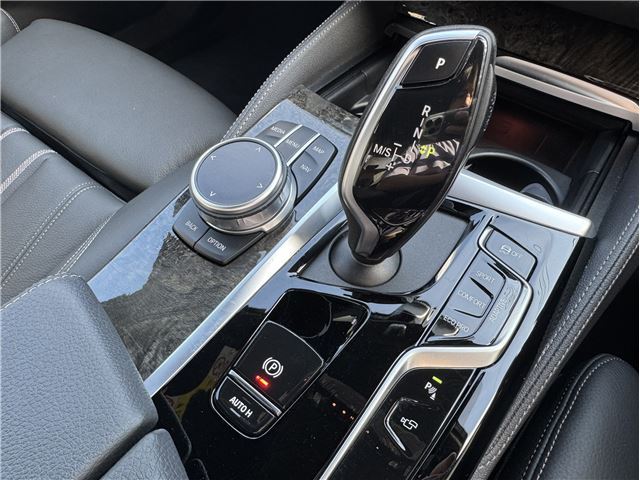 صورة مصغرة 17 لـ 2021 BMW 5 SERIES