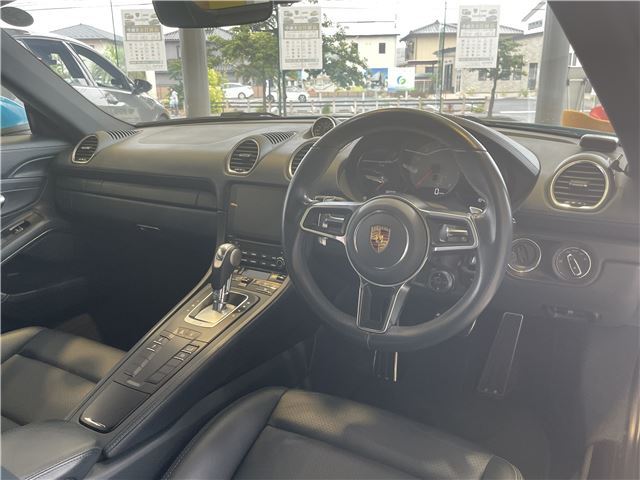 2016 Porsche 718 CAYMAN — миниатюра 18