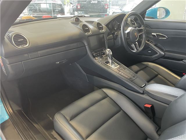 2016 Porsche 718 CAYMAN — миниатюра 23