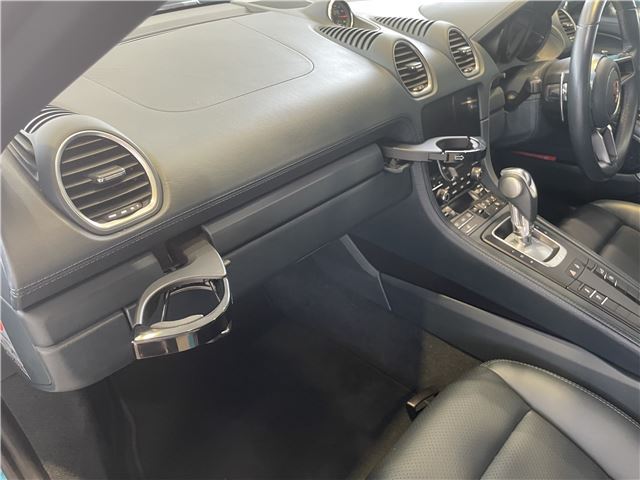 2016 Porsche 718 CAYMAN — миниатюра 24