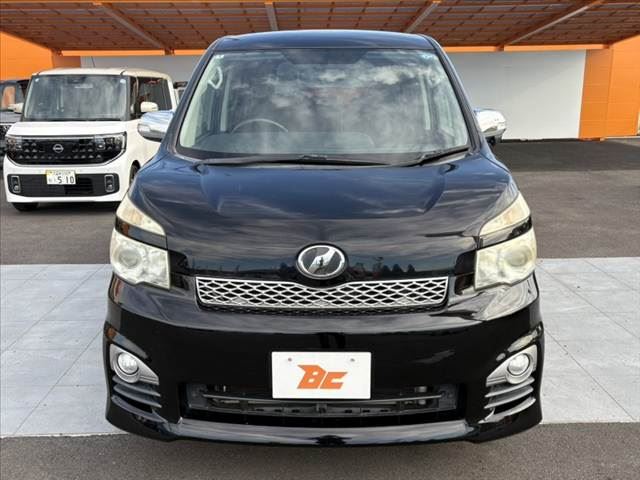 2012 Toyota VOXY 照片 9