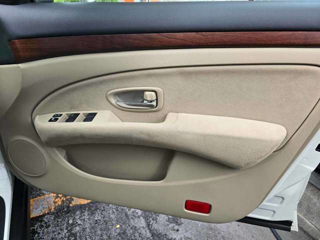 صورة مصغرة 32 لـ 2011 Nissan BLUEBIRD