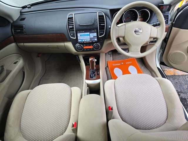 2011 Nissan BLUEBIRD 照片 9