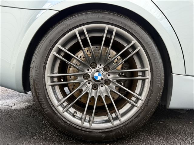 2009 BMW M3 — миниатюра 14