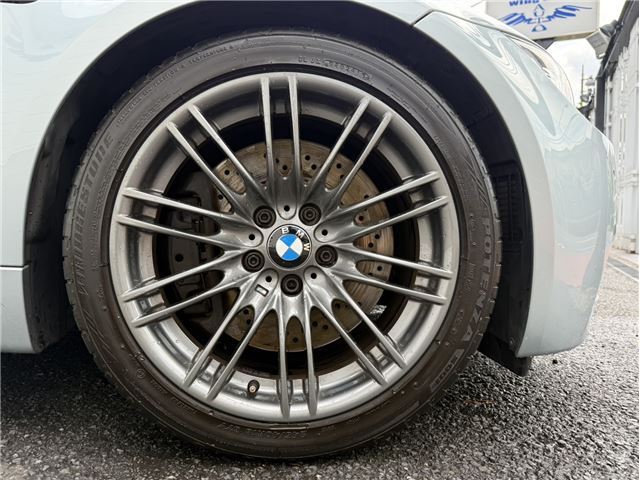 2009 BMW M3 — миниатюра 13