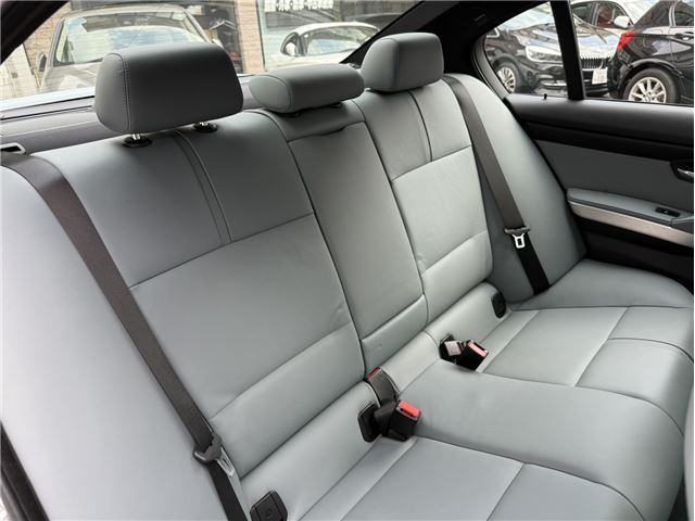2009 BMW M3 — миниатюра 25