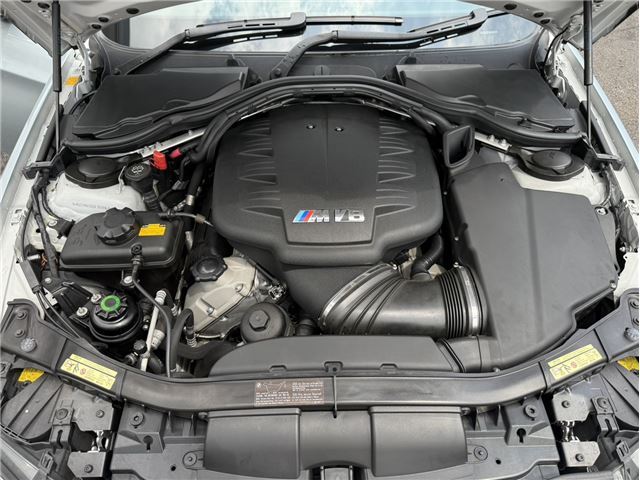 2009 BMW M3 — миниатюра 31