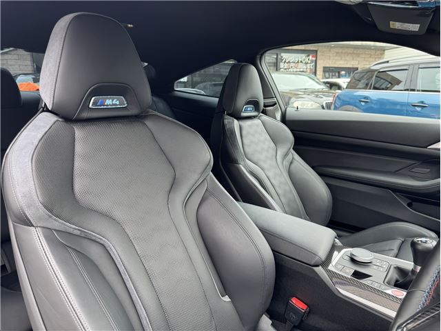 صورة 2 لـ 2021 BMW M4 COUPE