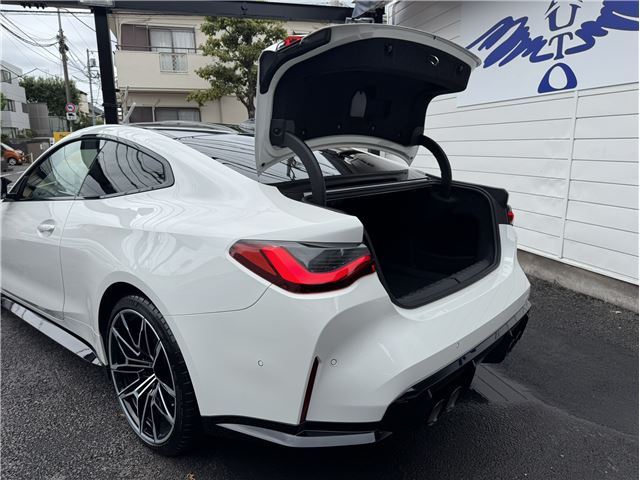 صورة مصغرة 39 لـ 2021 BMW M4 COUPE