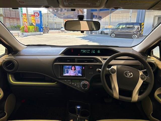 2013 Toyota AQUA 照片 2